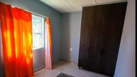 3 Bedroom Property for Sale in Louwville Western Cape